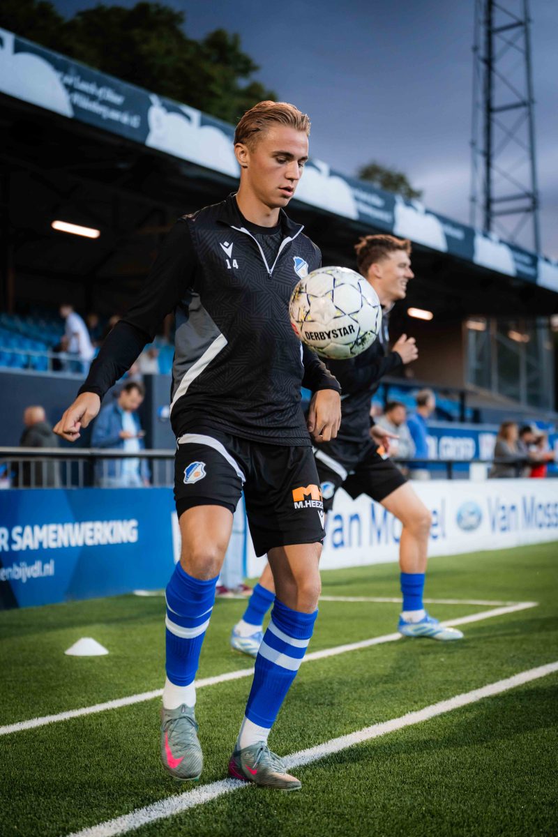 FC Eindhoven Warming-up Sweater - Afbeelding 4